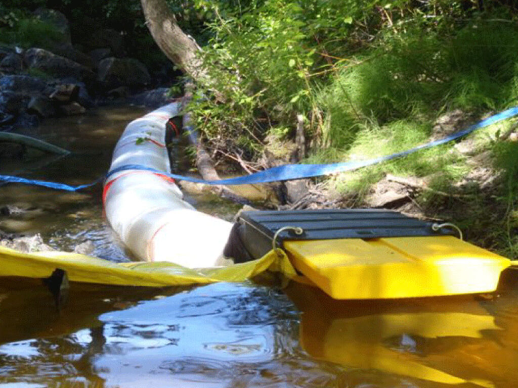 Instant-CofferDam-Weir-Diverter-Close-Up