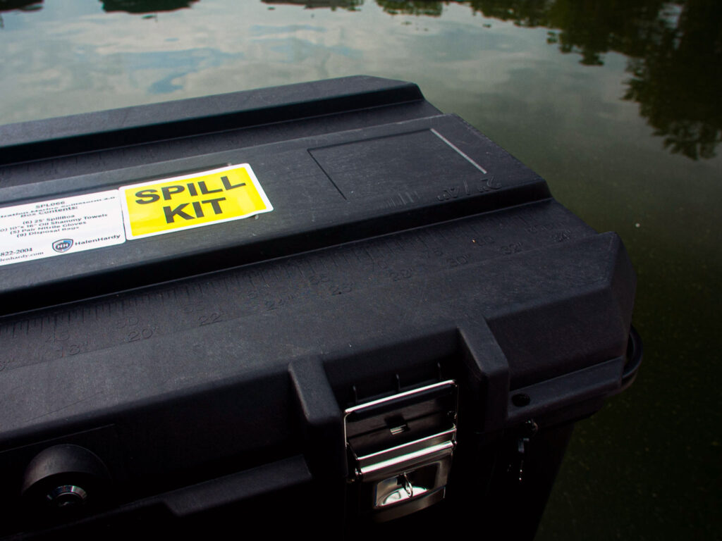 marine-spill-kit