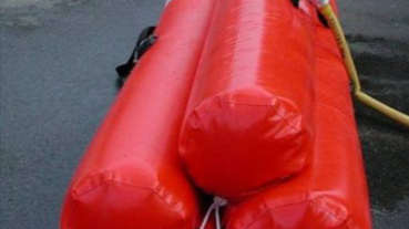 spill and flood barrier